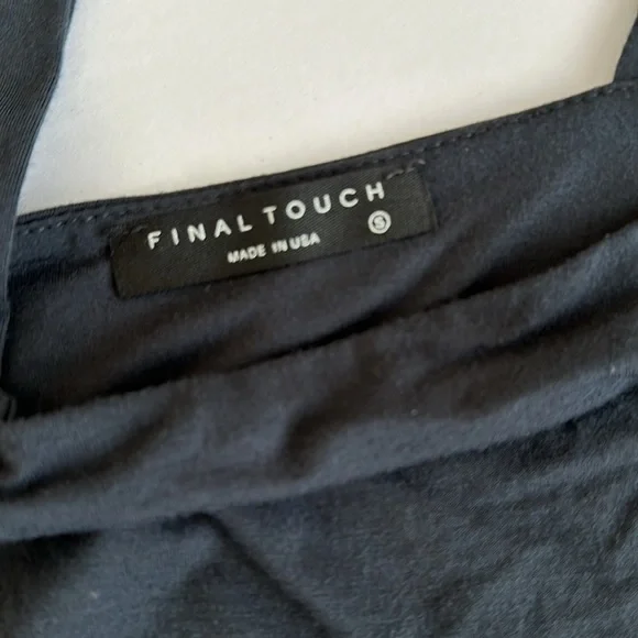 2 Final Touch Crop Tops with Side Knot Sz SM - Picture 4 of 9